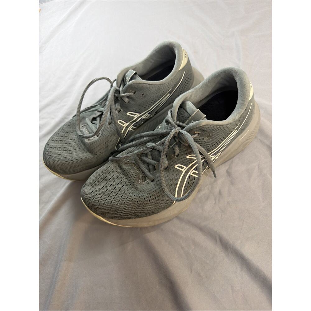 Asics Gel Excite 11 Women’s Sneakers Moss Green Size 9